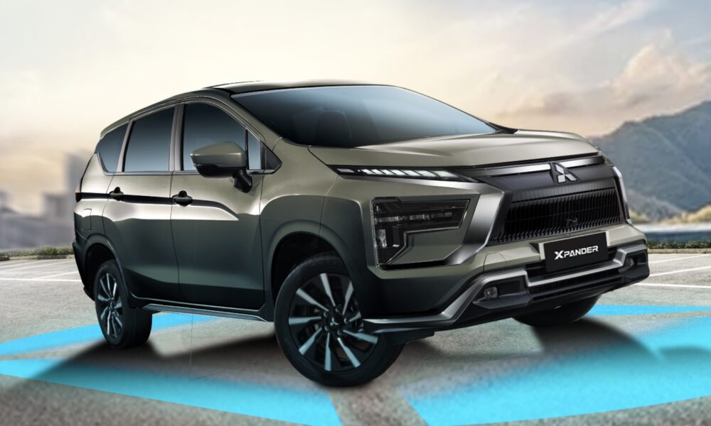 2026 Mitsubishi Xpander in Green Gronze Metallic, showcasing its redesigned grille, headlights, and bold front bumper.
